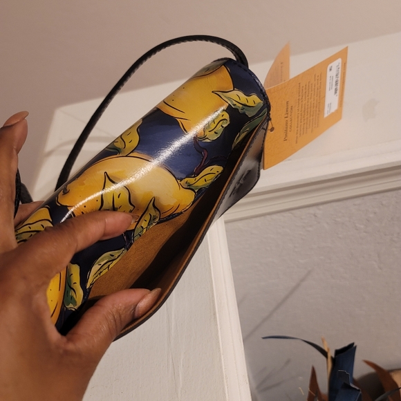 ***SOLD***Patricia Nash Crossbody - Picture 4 of 10